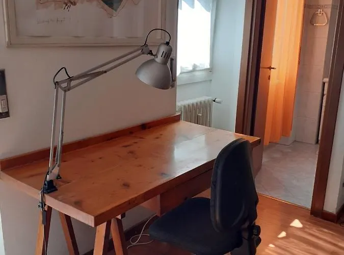 Camera A Zona Nolo Cimiano Quarto em Acomodações Particulares